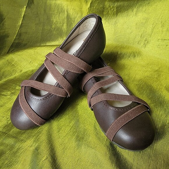 Palladium Brown Ballet Mary Jane Shoes Girls Size 10.5 - Picture 1 of 7